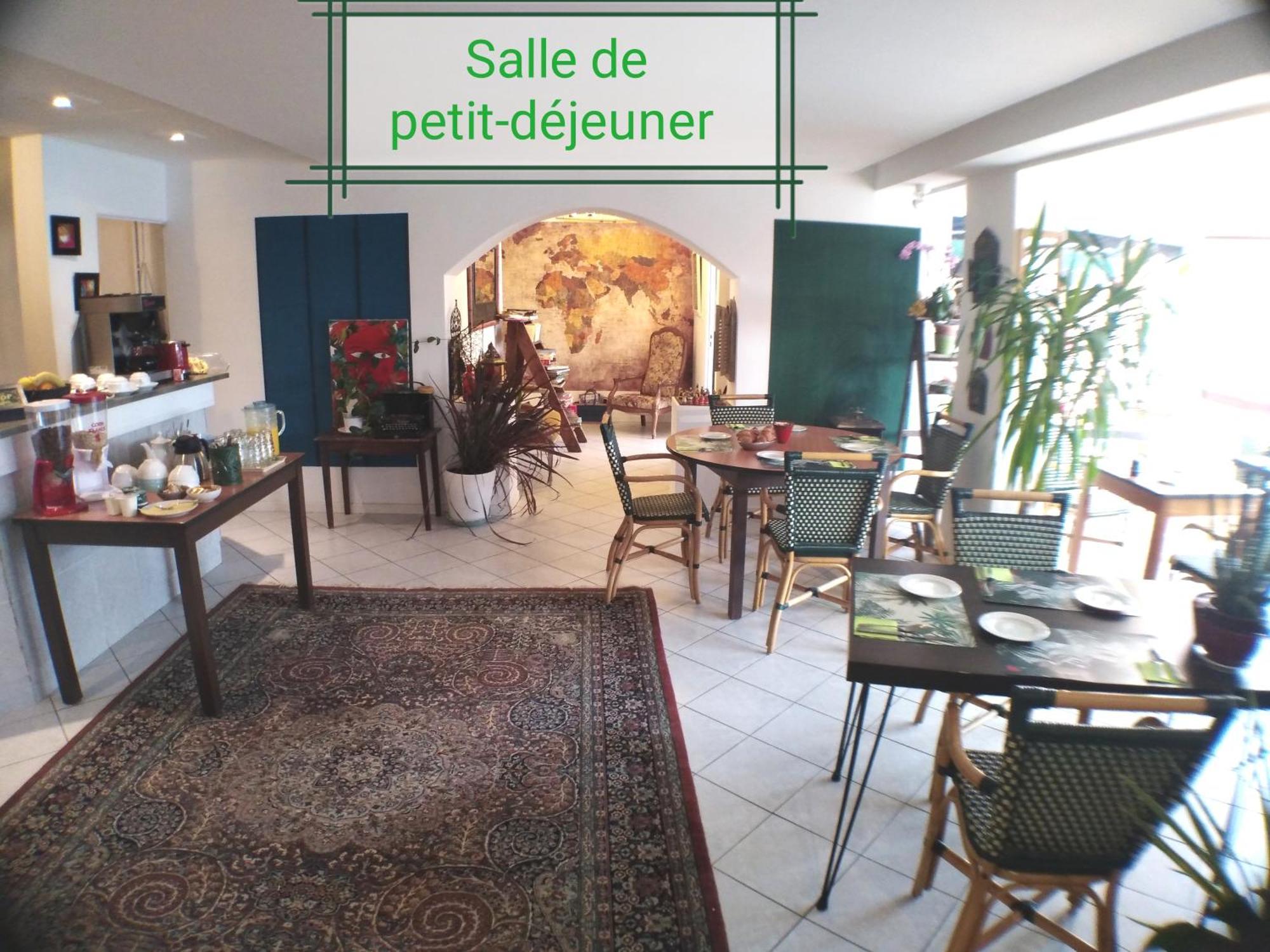 Le Vent Des Globes Ξενοδοχείο Les Sables-dʼOlonne Εξωτερικό φωτογραφία